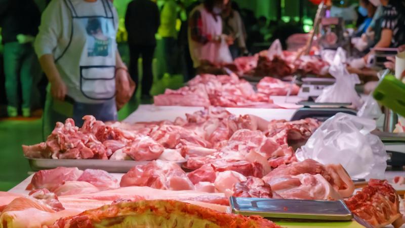 发改委猪肉价格进入过度上涨一级预警区间 近日国家将投放今年第6批中央猪肉储备